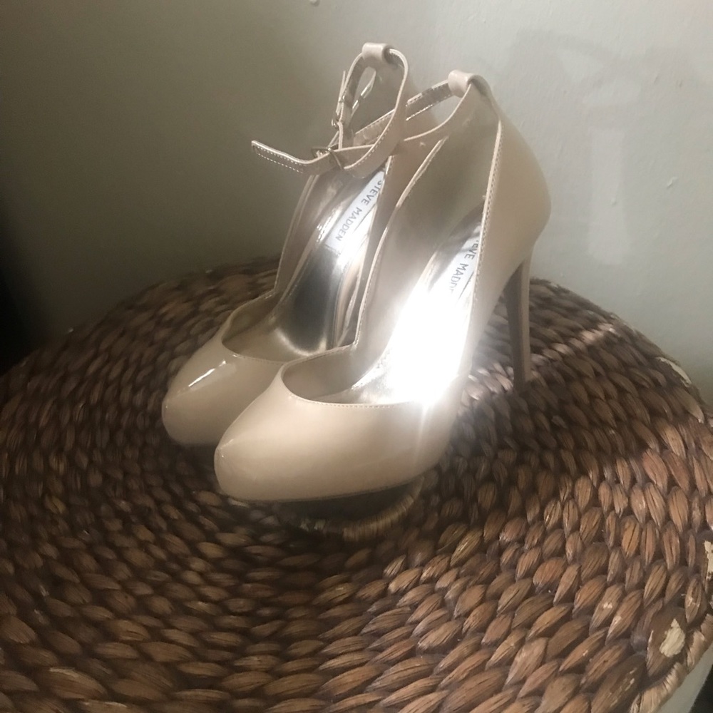Pump Shoes